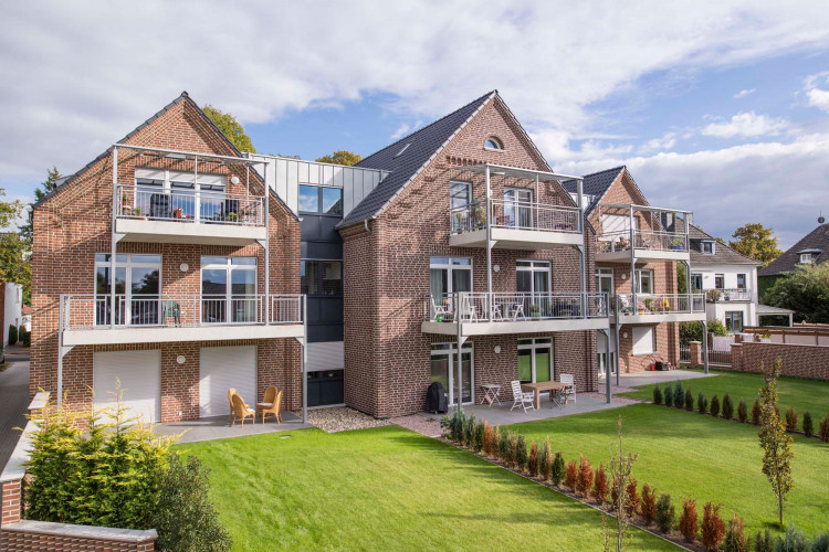 Ansprechendes Reihenhaus-Ensemble | Klinkerwerke Muhr