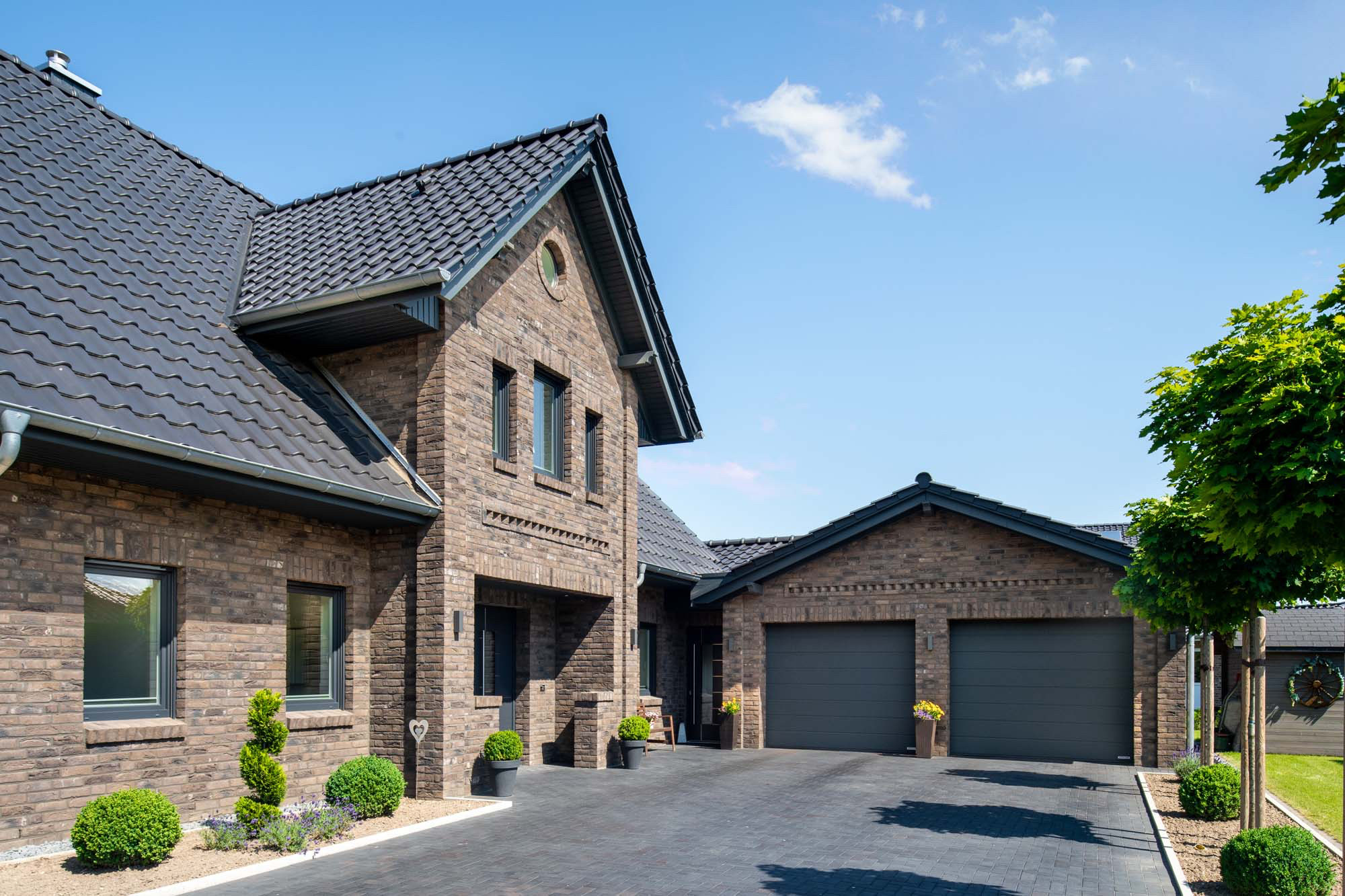 Verblender in schwarz-bunt | Klinkerwerke Muhr