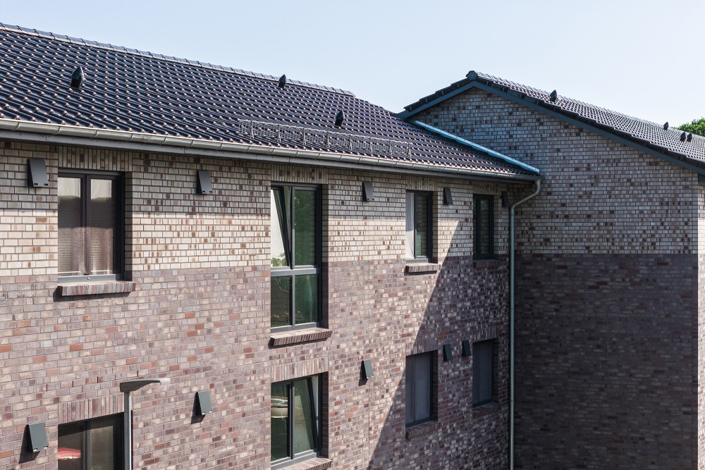 Mehrfamilienhaus mit zweifarbiger Klinkerfassade | Klinkerwerke Muhr