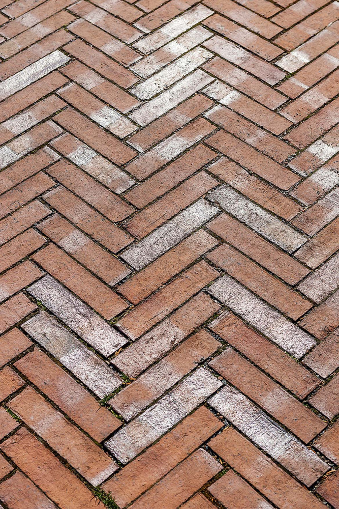 Riegel im Fischgrätverband | Klinkerwerke Muhr